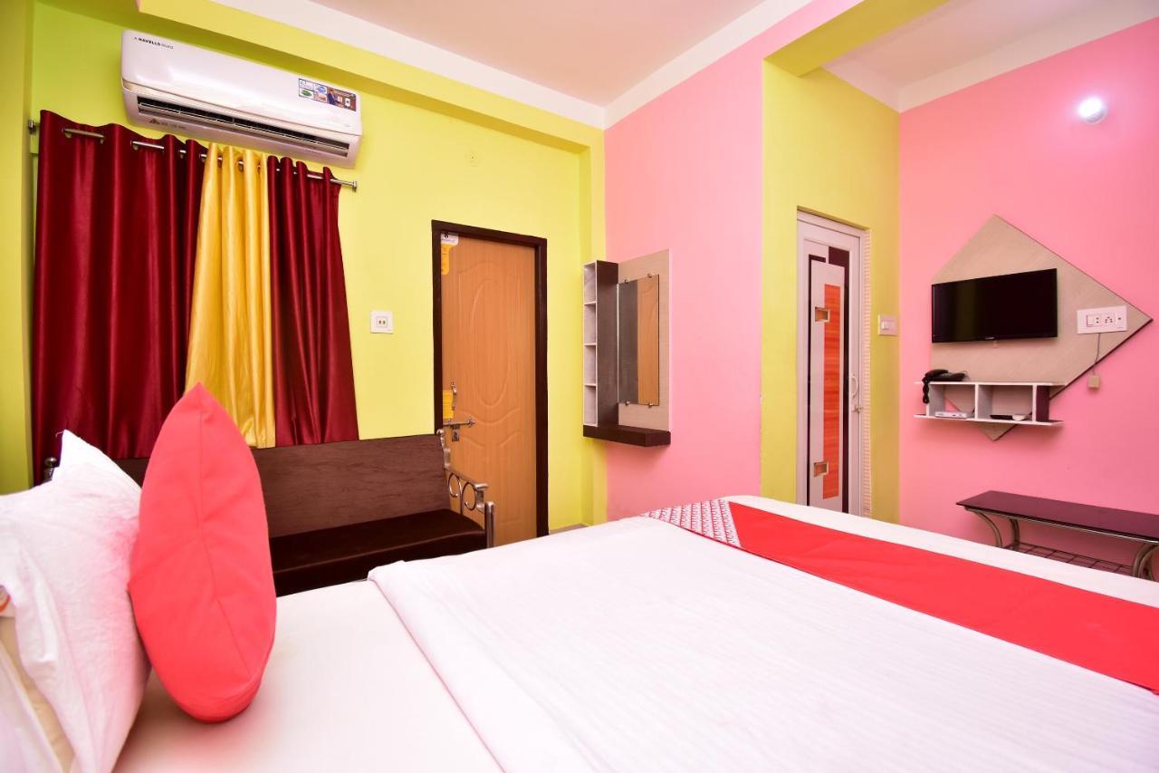 Oyo 16609 Trinayani Guest House 타라피트 외부 사진